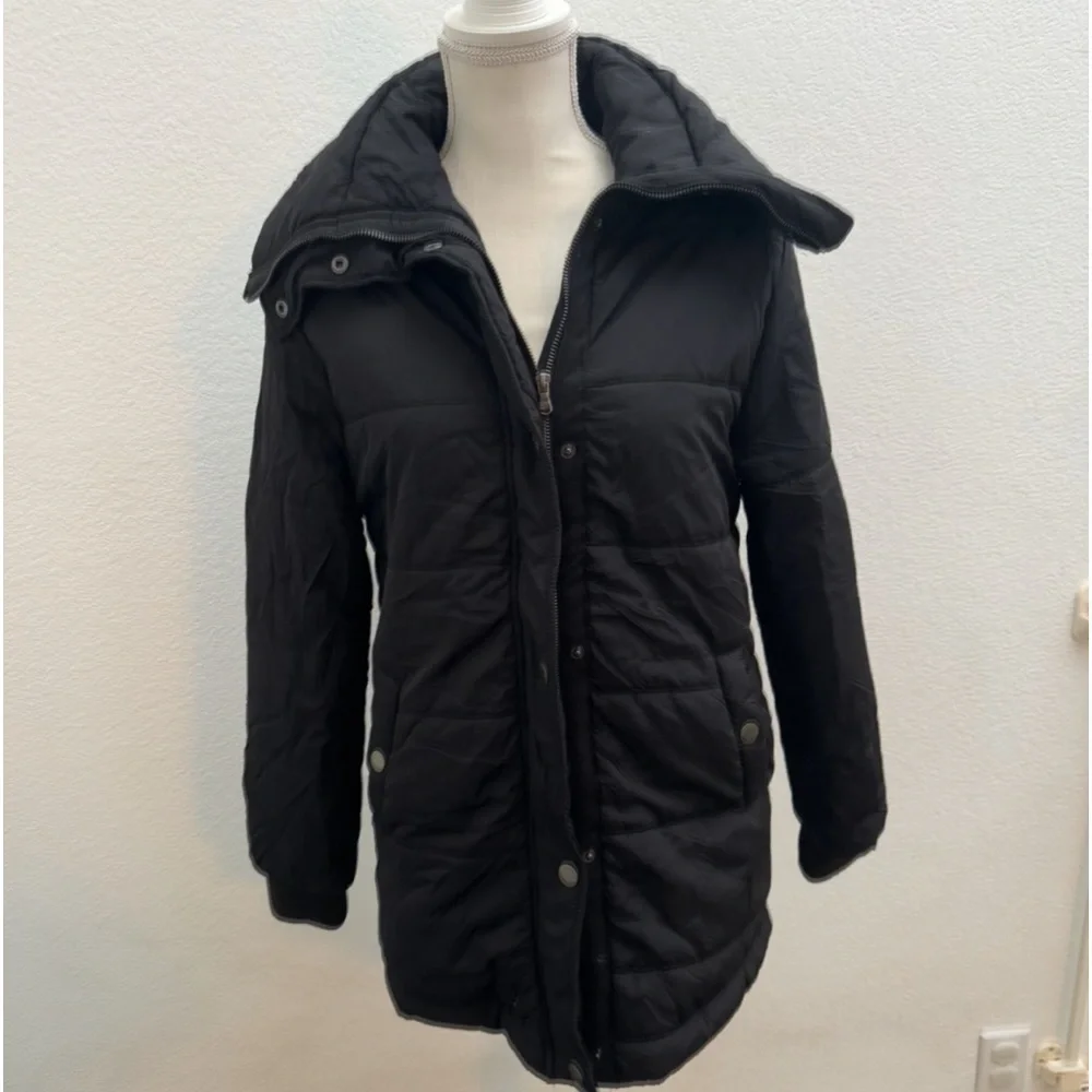 All About Eve black puffer coat - Picture 1 of 7